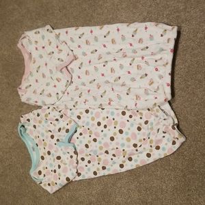 Loveable Friends Sleeper Gowns Size 0-6 months
